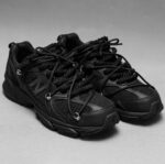 New Balance 530 - All Black 2.0 “Triple Laces Black” - immagine 2