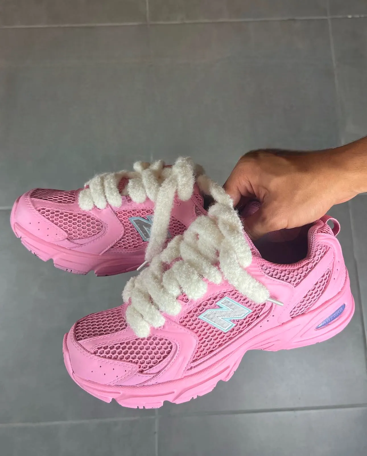 New Balance 530 Full Pink - Photo 1